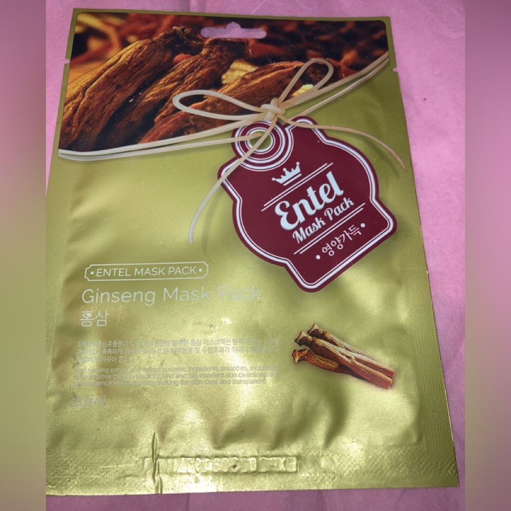 Ginseng Face Mask